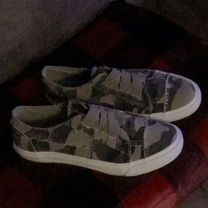 Blowfish Camo Sneakers